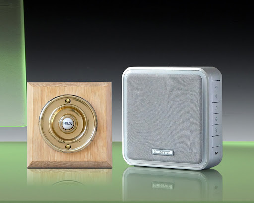 15 Trendy Security Products to Sell-Wireless Doorbells