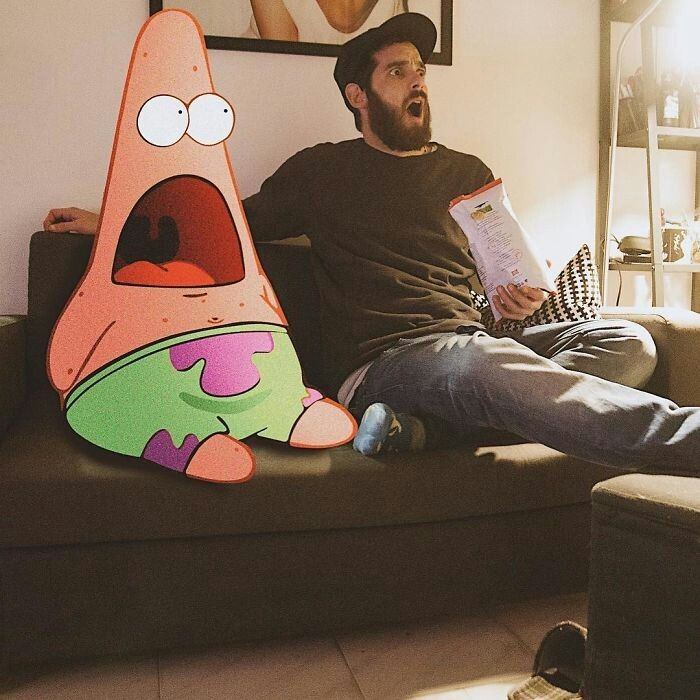 Creative Patrick Star and human image created by Seedream 4.0