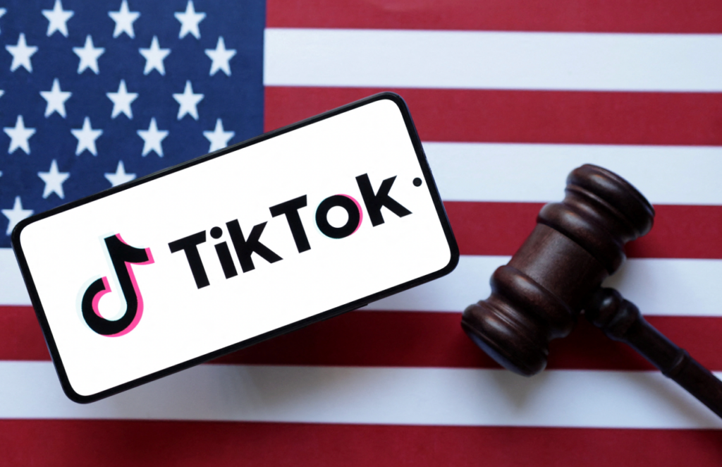 What's Happening with TikTok? - EasyComment